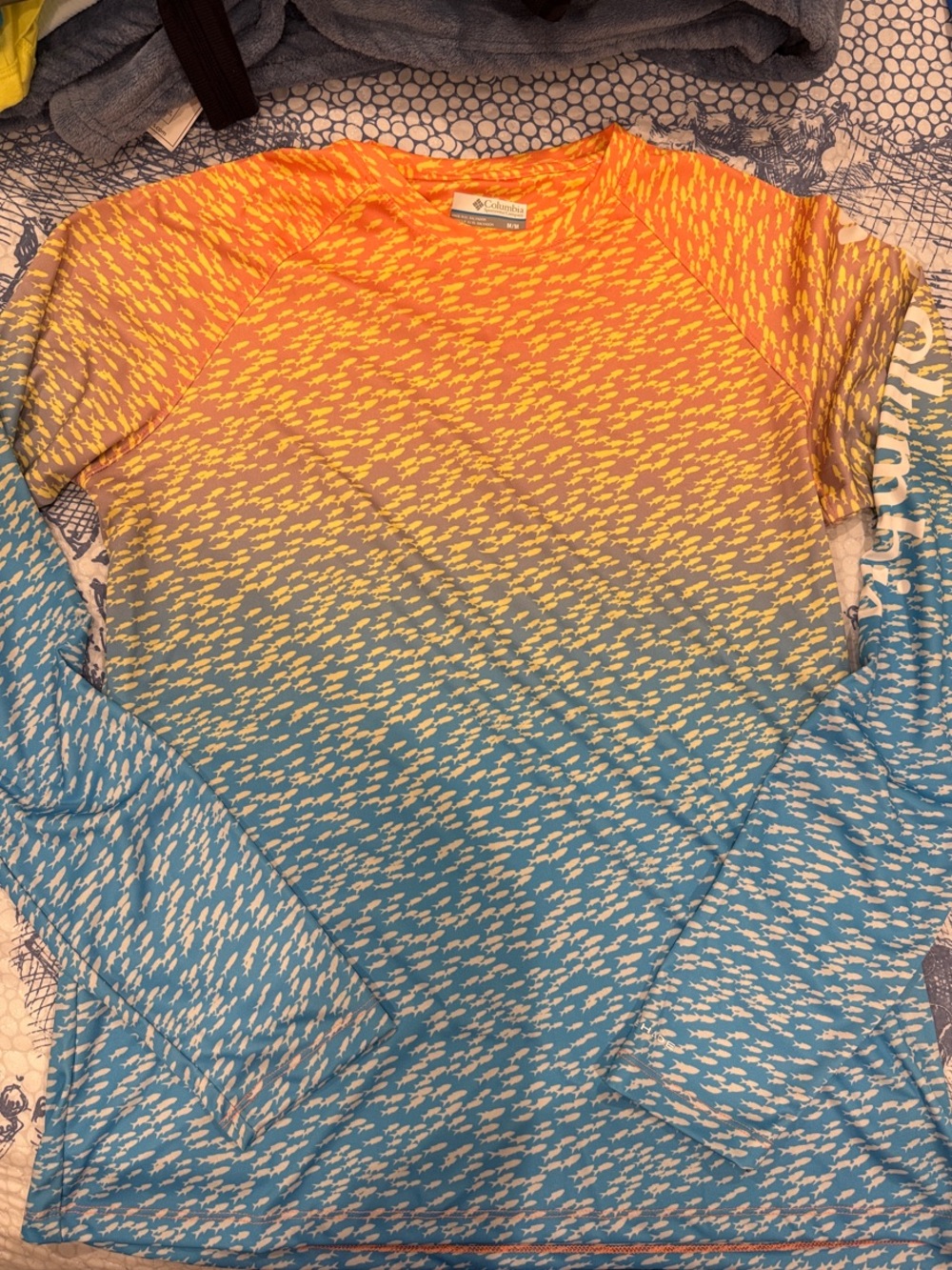 Columbia Womens Ombre Yellow to Blue Long Sleeve Tee